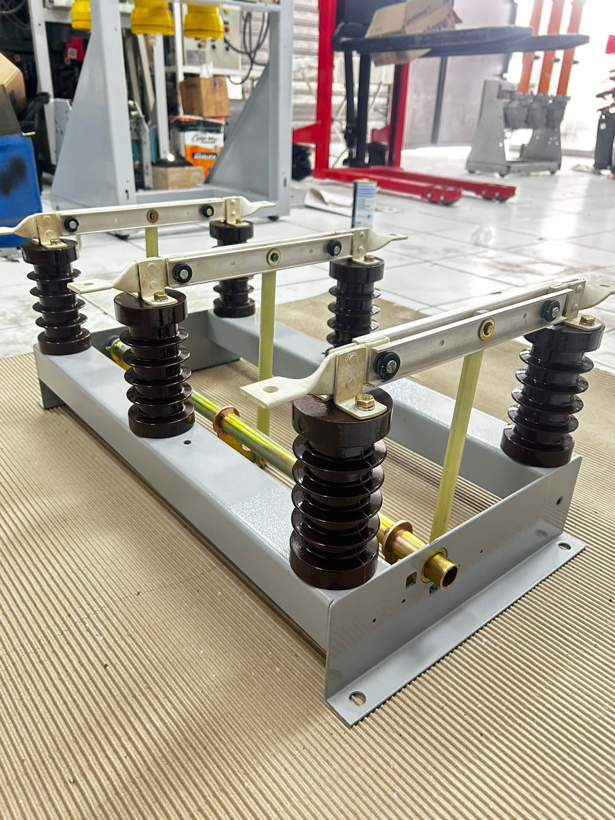 Conjunto elétrico industrial revisado pela GTF